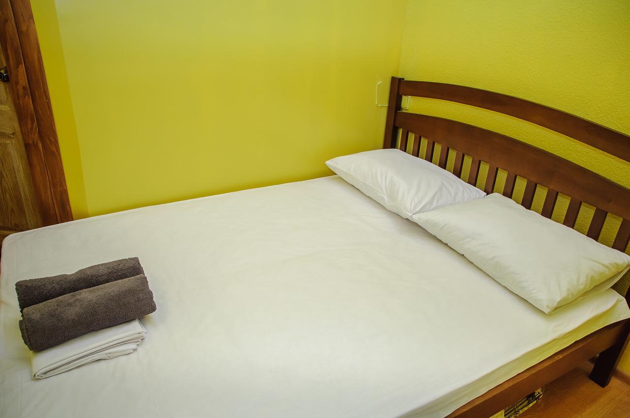 Golden Globus Hostel Kiew Exterior foto