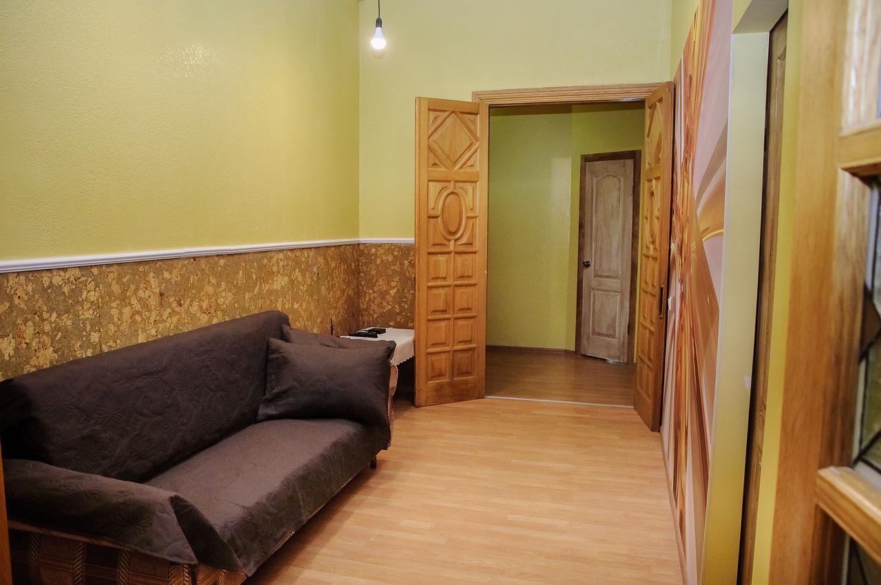 Golden Globus Hostel Kiew Exterior foto