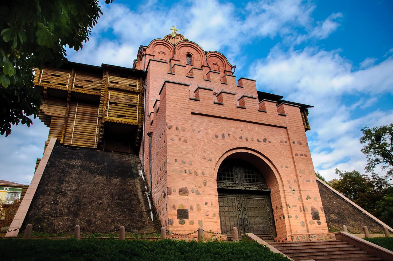 Golden Globus Hostel Kiew Exterior foto